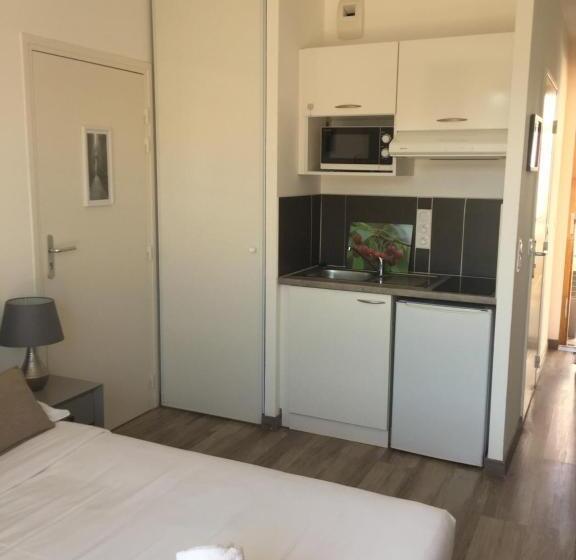 Студио Стандарт с Террасой, Les Terrasses D Aix   Studio Avec Grande Terrasse Privée