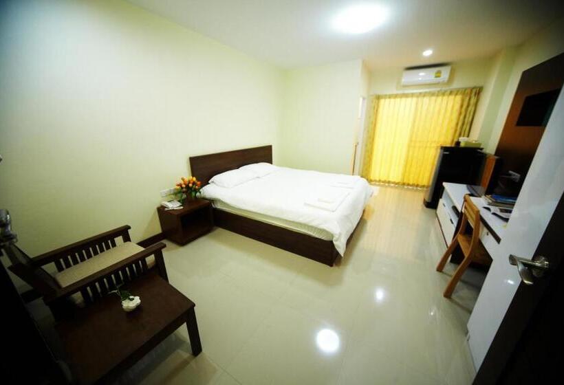 Номер Стандарт с Балконом, Central Place Serviced Apartment 1