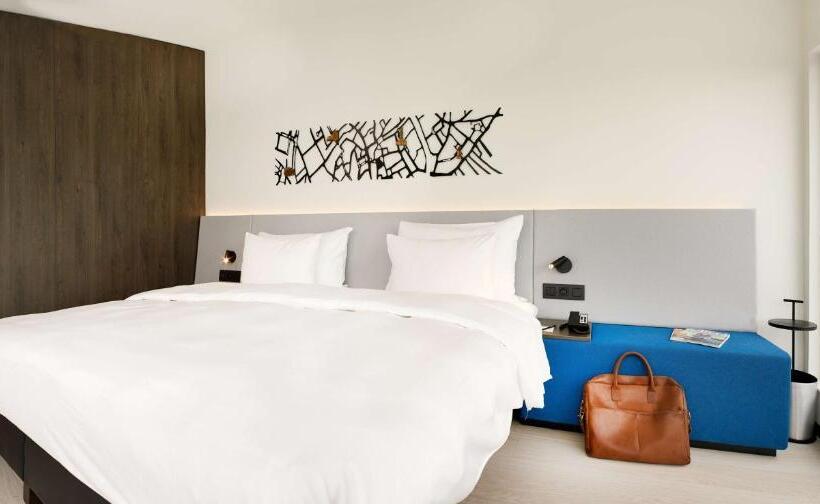 Номер Премиум, Radisson Blu Hotel, Bruges