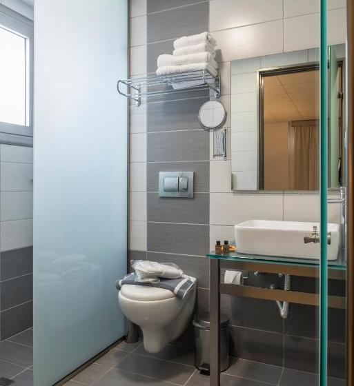 Трехместный Superior Вид на Море, Royal Bay Suites