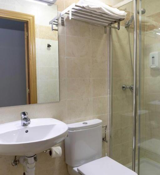 Четырехместный Номер Стандарт, Alda Estella Hostel