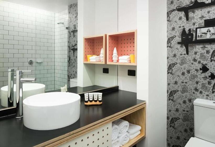 Quarto Estandar para Deficientes Físicos, Atura Adelaide Airport