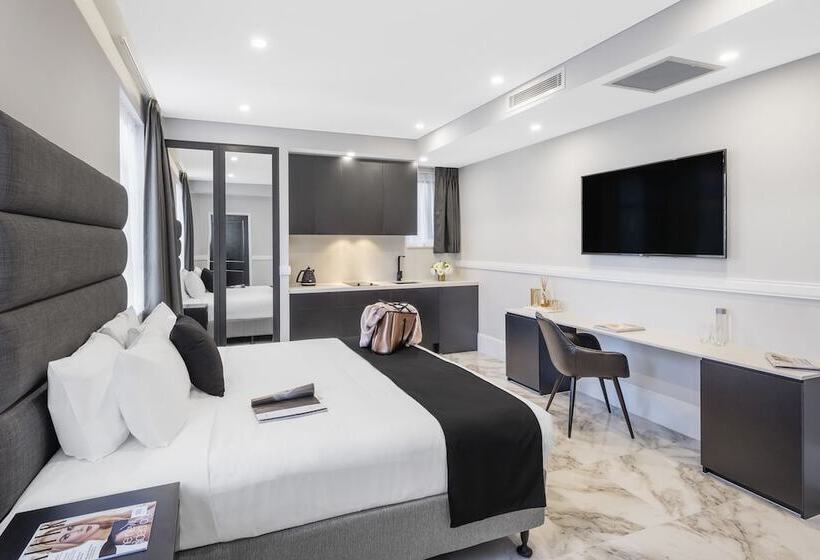 Номер Премиум, Holiday Inn & Suites   Parramatta Marsden Street, An Ihg