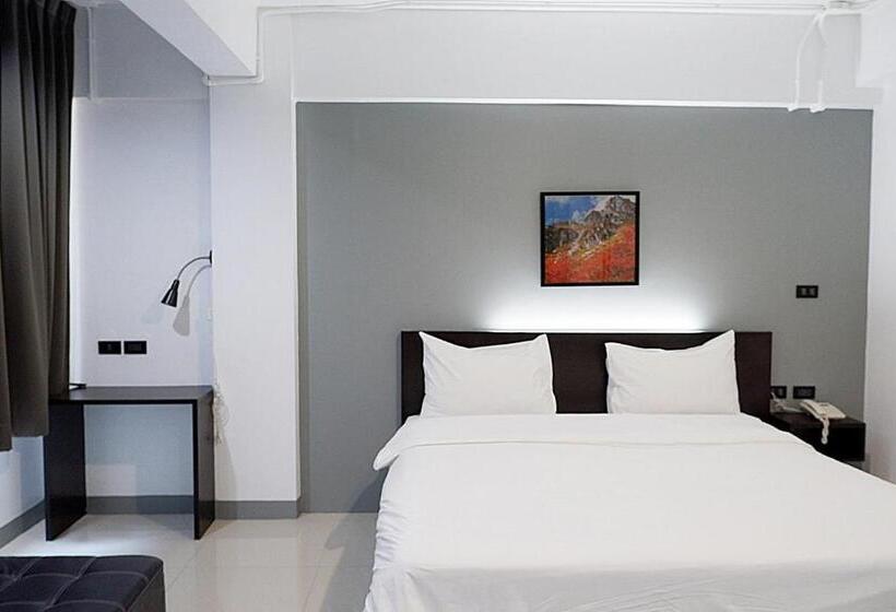디럭스 룸, Izen Budget Hotel & Residence