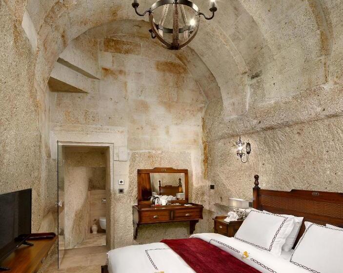 Номер Deluxe, Seraphim Cave Suites & Spa