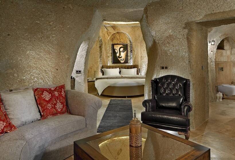 Люкс Кровать Кинг, Seraphim Cave Suites & Spa