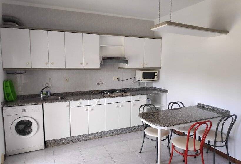 Apartamento 1 Dormitório, Apartamentos Revo Salinas 3000