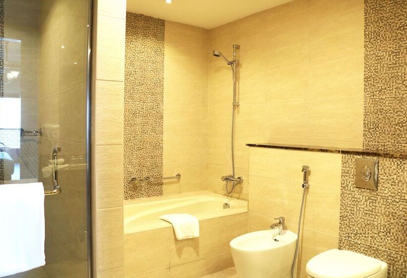 디럭스 전망 룸, Al Bahar Hotel & Resort