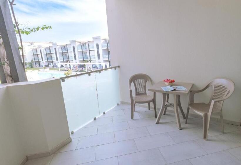 3 Bedroom Suite, Halos Casa Resort