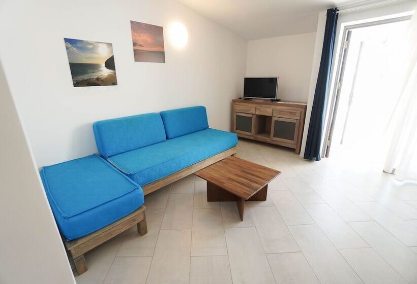 سوئیت کلاسیک, Halos Casa Resort