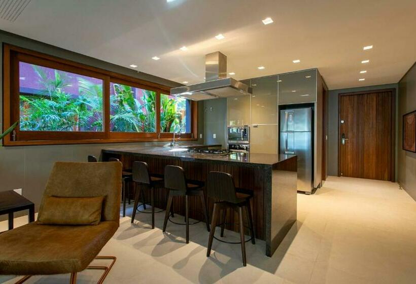 Family Suite, Kuara