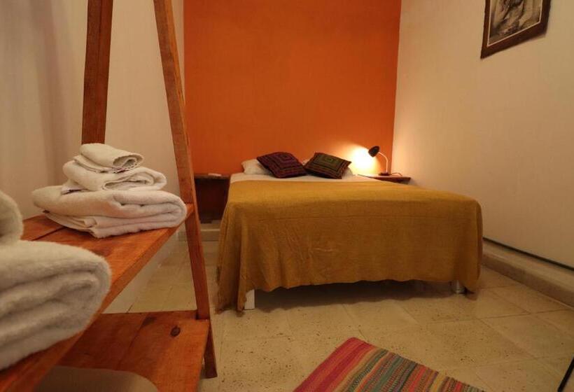 Economy Zimmer, Wabi Hostel