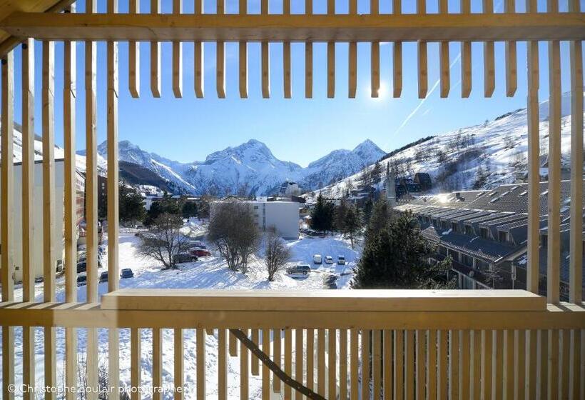 Номер Стандарт с Балконом, The People Les 2 Alpes