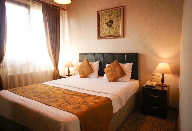 اتاق استاندارد, Eskibağ Butik
