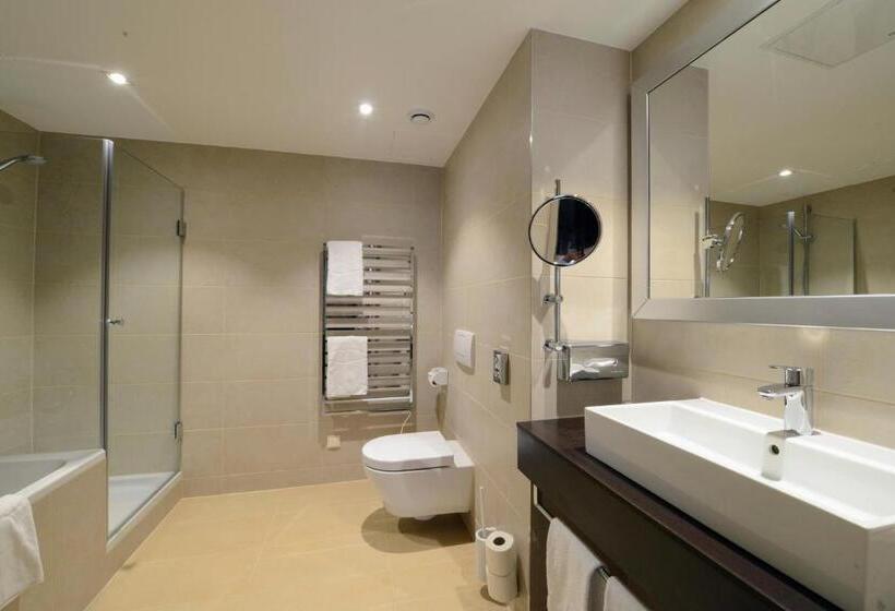 프레스티지 스위트, Hilight Suites