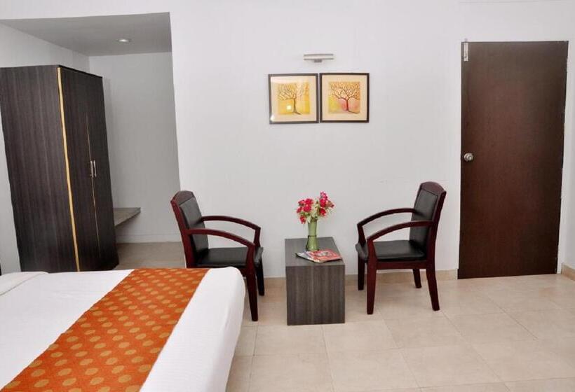 Quarto Superior, Palm Shore