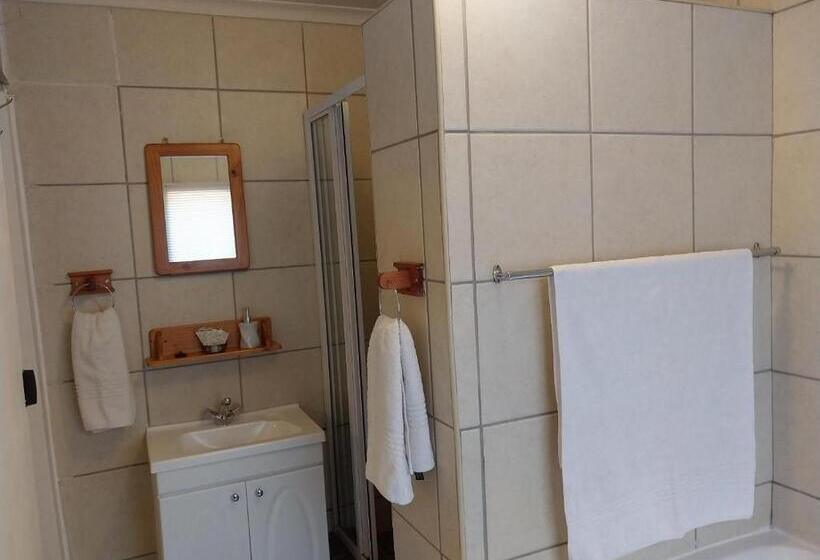 Номер Стандарт, Lily Guesthouse