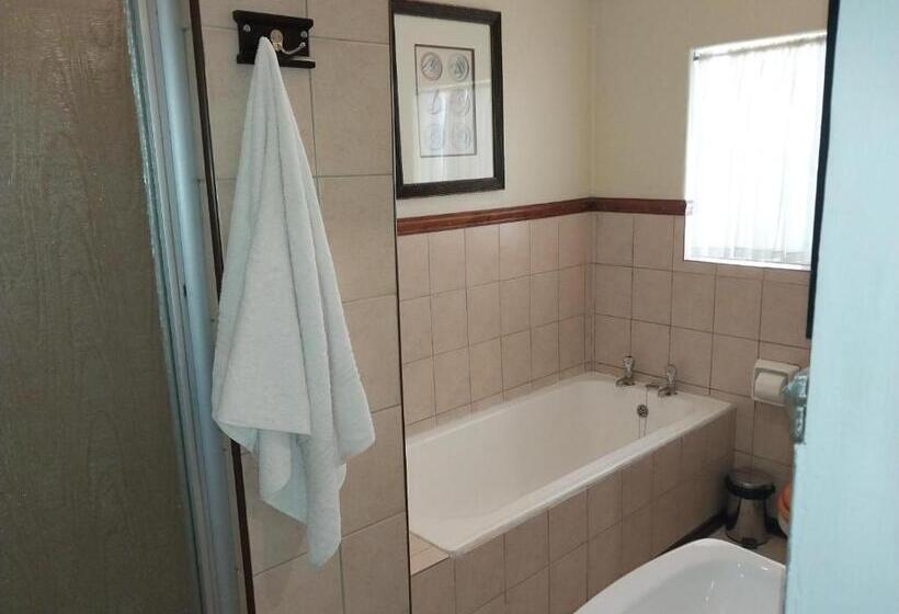 Номер Superior, Lily Guesthouse