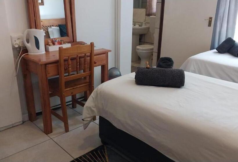 Номер Economy, Lily Guesthouse