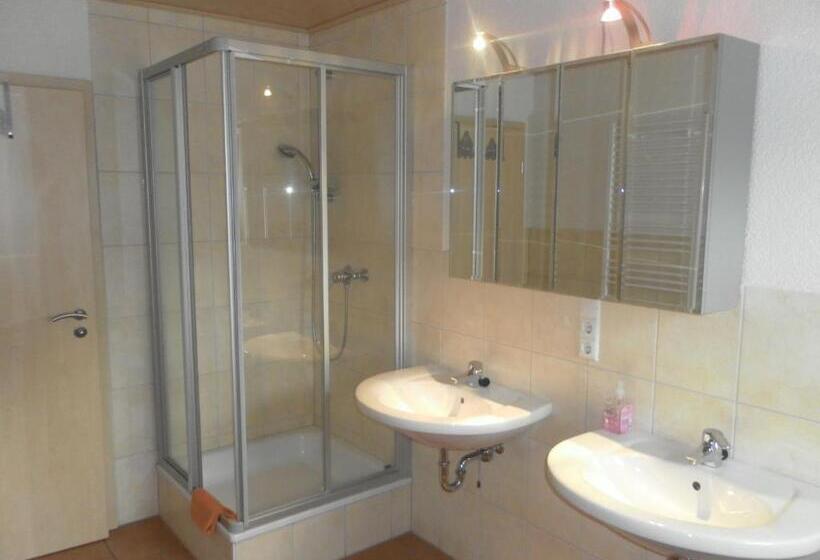 شقة عائلية, Aparthotel Harlekin