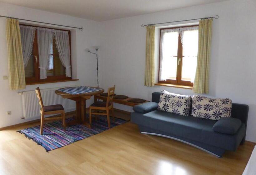 آپارتمان 1 خوابه با بالکن, Gasthaus   Pension   Café Dörfl