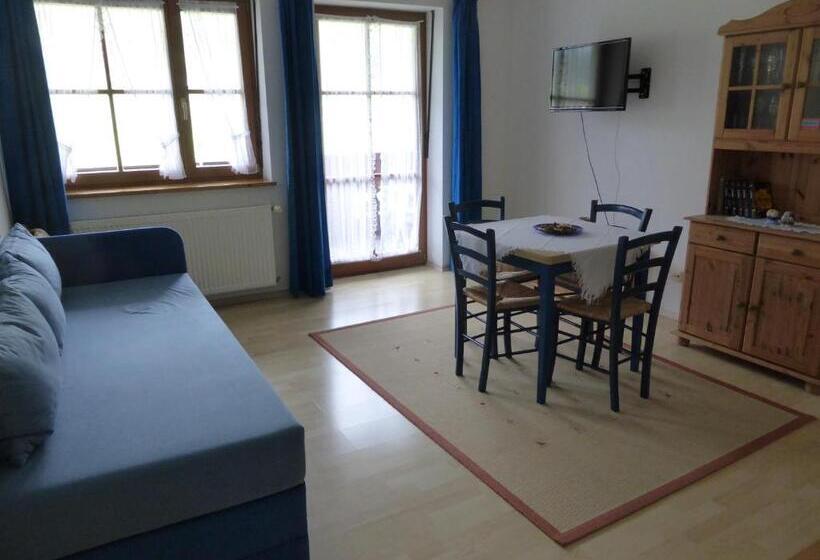 آپارتمان 1 خوابه, Gasthaus   Pension   Café Dörfl