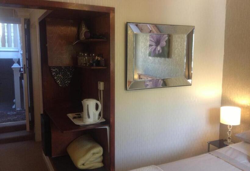اتاق استاندارد, Cameron Guest House