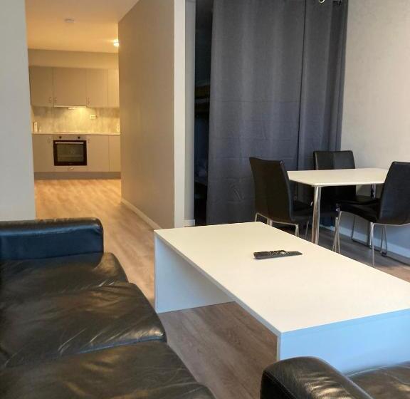 Апартаменты 2 Спальни, Parken Terrasse Apartment