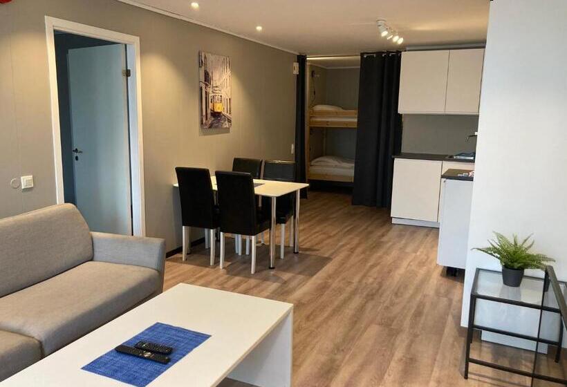Апартаменты 2 Спальни, Parken Terrasse Apartment