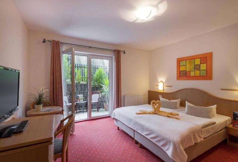 Номер Стандарт с Террасой, Pension Erdmann   Hotel Garni