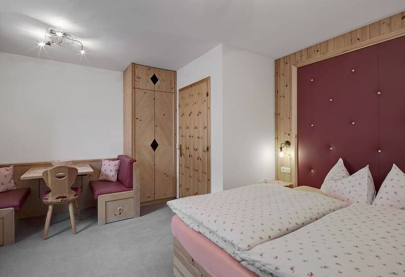 Студия Стандарт, Residence Dolomieu