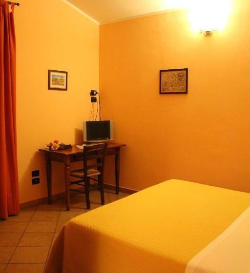 اتاق استاندارد, Angelucci Agriturismo Con Camere E Agri Camping