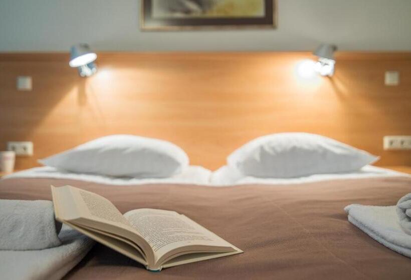 آپارتمان سوپریور 1 خوابه, Guest House Milda