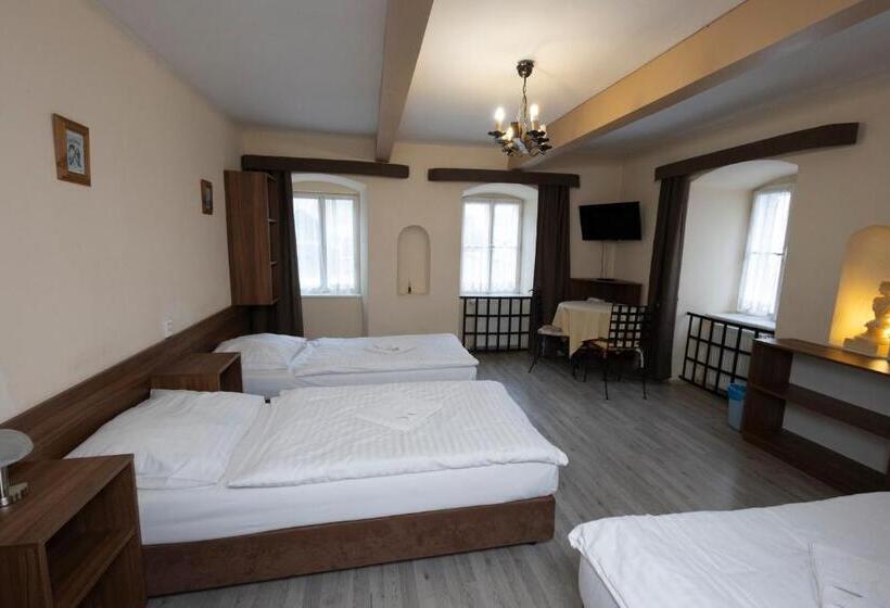 Chambre Triple Standard, Pension Centrum