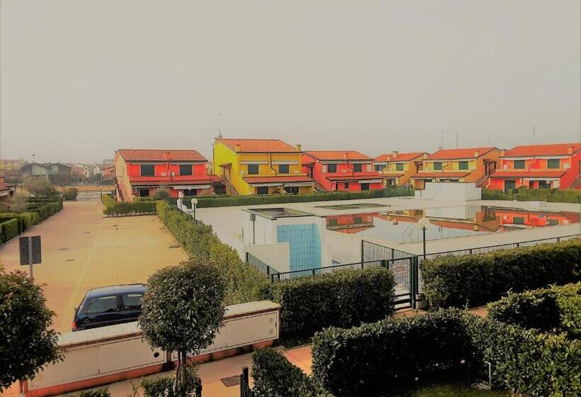 Vila Superior 1 Quarto, Apartments Villaggio Dei Fiori Extra Luxury 4 Stars   Great Family Resort   Petz Friendly   With Hyp
