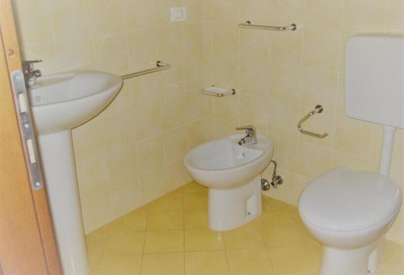 Quarto Quadruple Standart Vista Jardim, Apartments Villaggio Dei Fiori Extra Luxury 4 Stars   Great Family Resort   Petz Friendly   With Hyp