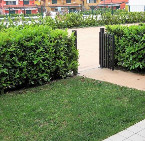 Quarto Quadruple Standart Vista Jardim, Apartments Villaggio Dei Fiori Extra Luxury 4 Stars   Great Family Resort   Petz Friendly   With Hyp