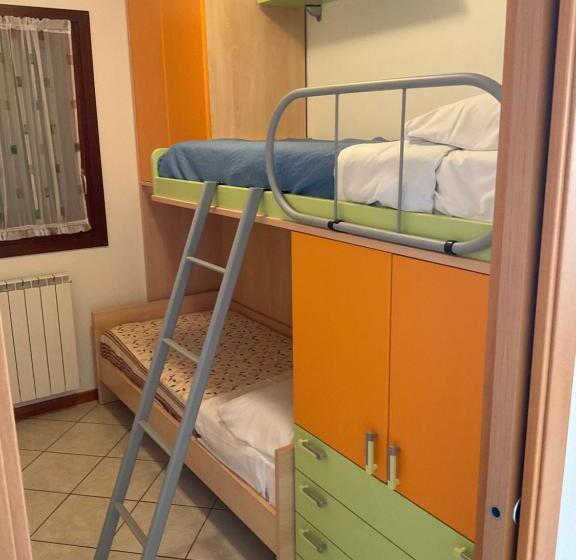 Suíte Vista Piscina, Apartments Villaggio Dei Fiori Extra Luxury 4 Stars   Great Family Resort   Petz Friendly   With Hyp