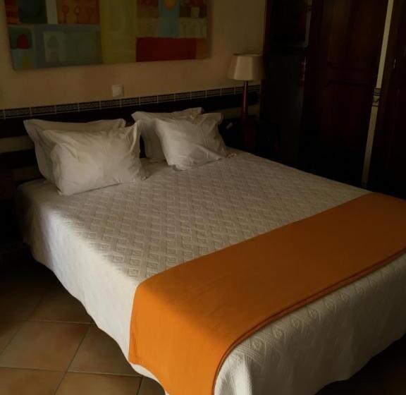 침실 1개 아파트, Residencia Julio