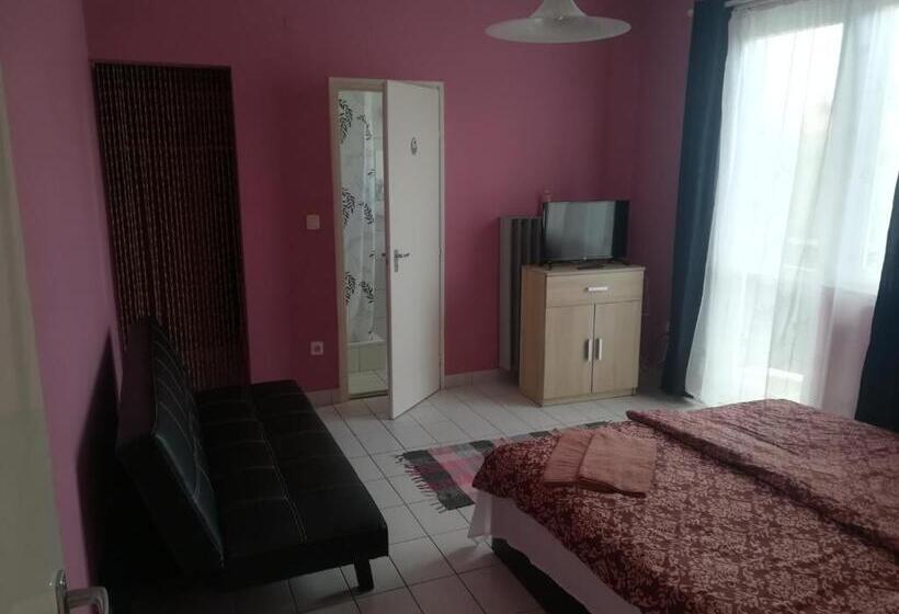 Апартаменты 2 Спальни, Tarr Tímea Apartmanok