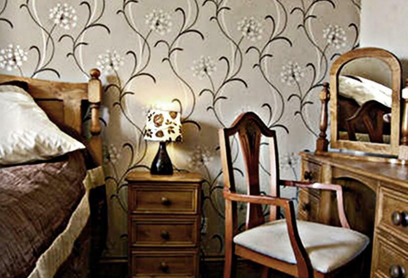 Номер Стандарт, The Kings Arms Temple Sowerby