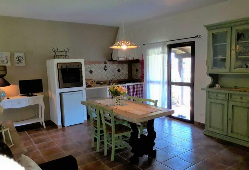 آپارتمان 1 خوابه با چشم‌انداز استخر, Agriturismo San Giacomo
