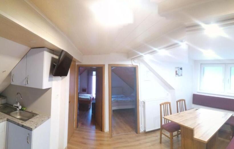 آپارتمان 2 خوابه, Apartments Gubanec