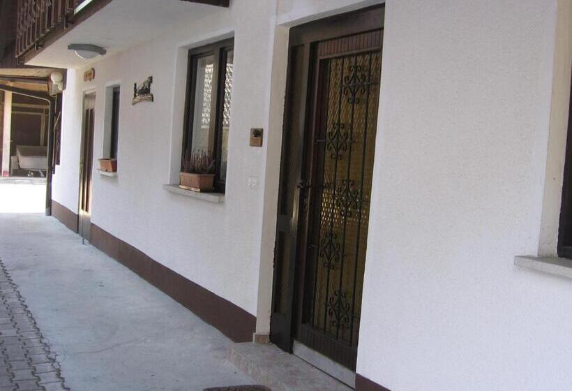آپارتمان 1 خوابه, Apartments Gubanec