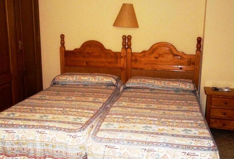 Номер Стандарт, Hostal Casa Castro