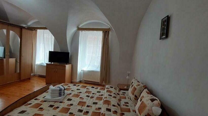 חדר דלוקס לשלושה, Casa Merisor