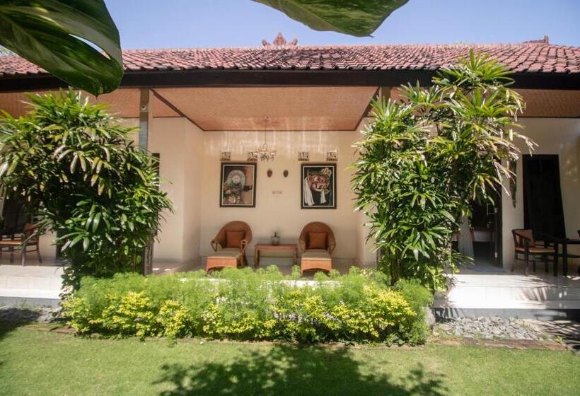 Номер Superior, Giri Sari Guest House Pemuteran Bali