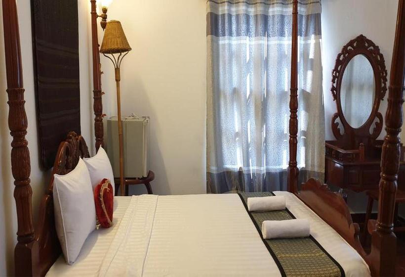 Номер Стандарт, Smiley's Guesthouse