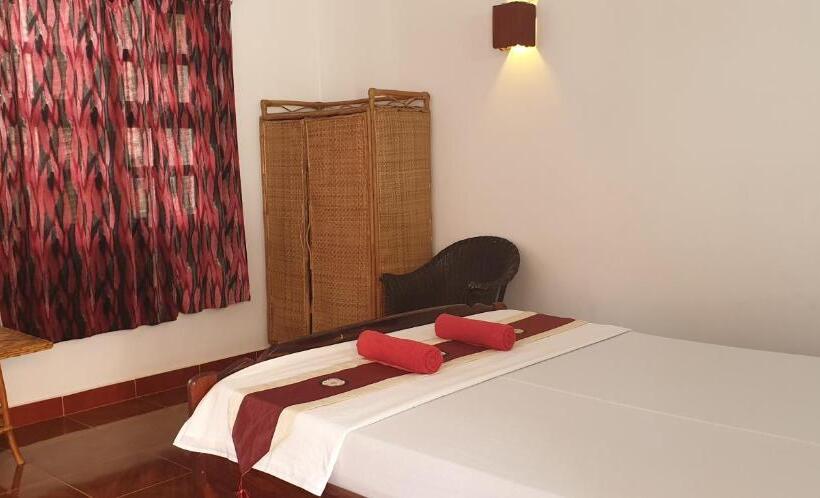 Номер Economy, Smiley's Guesthouse