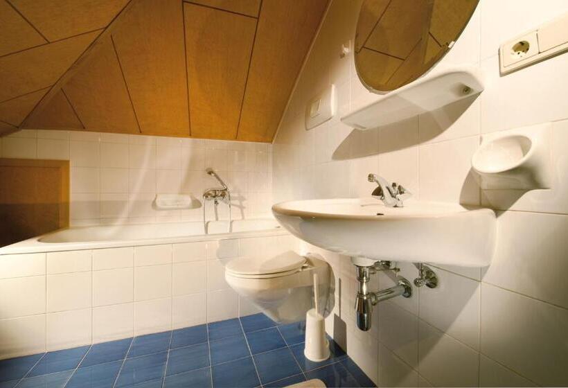 Апартаменты 2 Спальни, Residence Adler